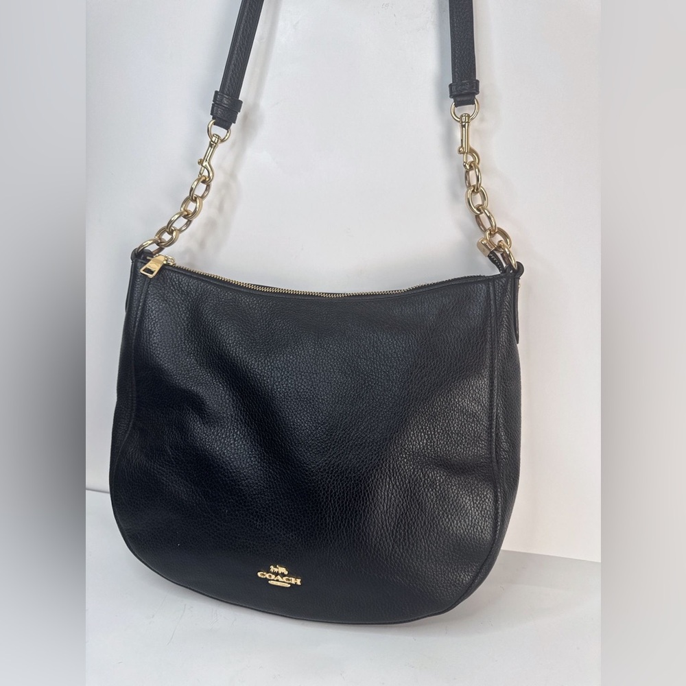 COACH Chelsea Hobo Crossbody Bag Purse Black Oxblood Pebbled Leather